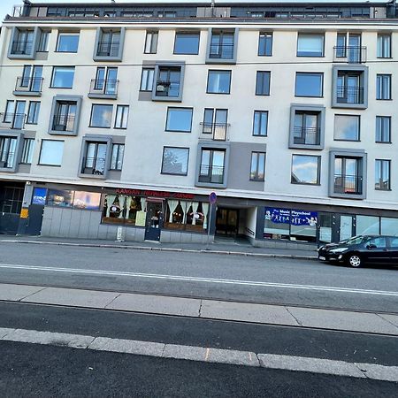Modern Apartment With Private Terrace Helsingfors Eksteriør bilde